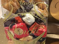 -VENCHI 闻绮(北京国贸商城店)