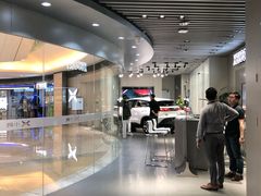 -URBAN REVIVO(欢乐海岸购物中心店)