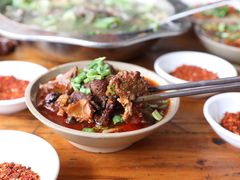 -谢老五跷脚牛肉·非遗传承店