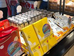 -85度C(生甜甜圈研究工坊·上海松江人民北路店)