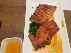 -港丽餐厅(来福士店)
