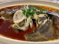 -万龙洲海鲜(大兴绿地缤纷城店)