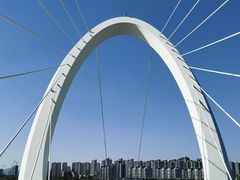 -南京眼步行桥