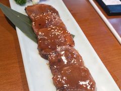 厚切牛舌-魔丼屋(日月光店)
