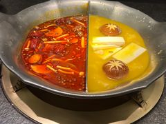 -湊湊火锅·茶憩(打浦桥日月光店)