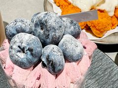 -W COLLECTIVE  DESSERT SHOP