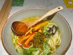 -百春原湖南牛肉粉(百联世纪店)