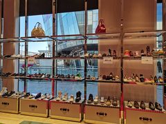 -Gucci(首创奥特莱斯店)