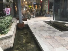 -泉乐坊步行街(烟酒特产平价超市店)