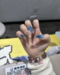 -晨·艺美甲美睫