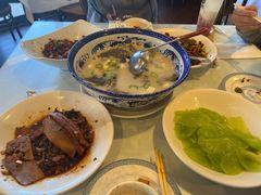 -辣椒王湖南土菜馆