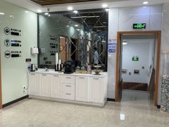 -茂菊口腔连锁(浦东南路店)