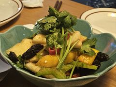 -纳鲁孜·新疆特色餐厅(上海悦荟广场店)