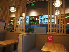 -万和春排骨砂锅米饭(新业广场店)