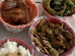 -咱家王新国把子肉(县东巷店)