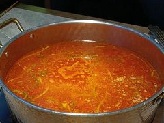 -野山舂·贵州现舂酸汤牛肉(民生路店)
