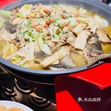 这家川菜馆的烤鱼都是活鱼现杀‼️