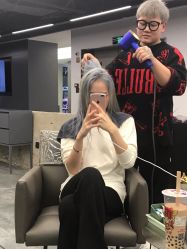 -斑斓色彩沙龙