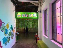 -恐龙探索乐园(磁器口店)