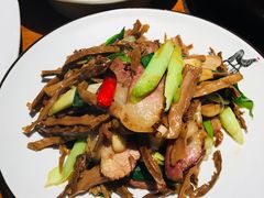 -黑鸡小馆(金源店)