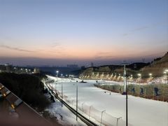 -采薇庄园四季滑雪场