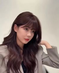 -曼都发型