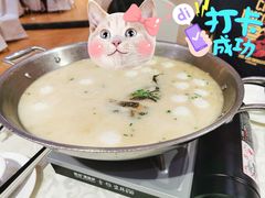 鱼头鱼丸汤-雅和生态渔庄·宜城锅巴饭(龙灵山公园店)