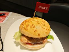 -必胜客(观海路店)