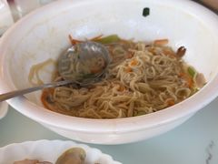 -三姐妹·海鲜大排档