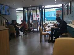 大堂-灵芝妹子海鲜米线(劳动公园店)