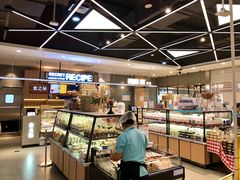 面包甜点陈列柜-盒马鲜生(宝地店)