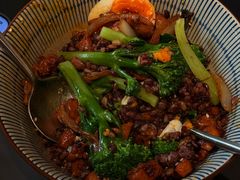 紫苏盐煎鸡边腿肉饭-SorSod 咖啡&食堂