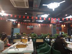 -云晓光头烧烤吧(德平路店)