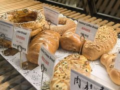 -MADO冰淇淋咖啡馆(淘金店)