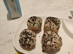 -小杨生煎(百联嘉定购物中心店)