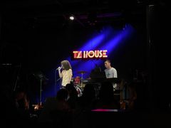 -TZ House音乐现场(茅台店)