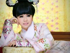-九月鹰飞汉服摄影工作室