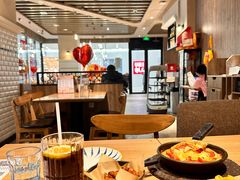 -必胜客(龙泉万达店)