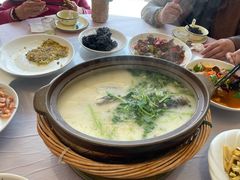 -天乐农家鱼头王(天目湖店)