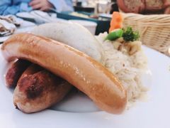 -LENBACH兰巴赫西餐啤酒坊(大连东港店)