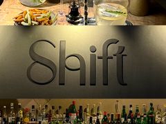 -Shift cocktail bar鸡尾酒吧