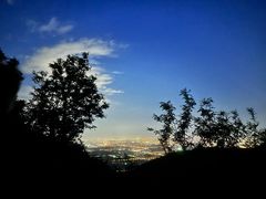 -鬼笑石后山停车场