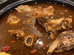 -亿诣蝎府炸酱面羊蝎子火锅(酷车小镇店)