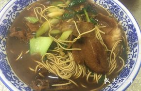Black Fish Three Delicacies Noodles