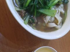 -篱笆院东北饺子王(欧阳路店)