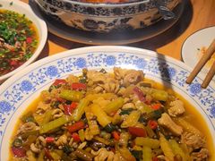 -小三峡食府(西五路店)