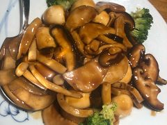 野山菌炒鹌鹑蛋-小放牛炒菜馆(中山路乐汇城店)