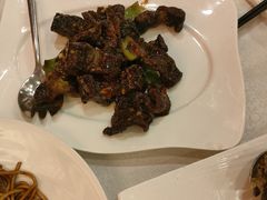 -梅龙镇酒家(南京西路总店)