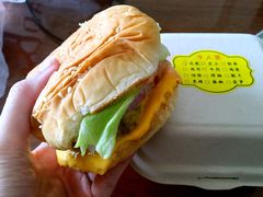 -牛纽塔·牛人堡(群众路店)