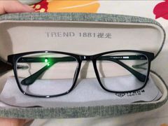 -Trend1881视光·蔡司视觉(领展广场店)